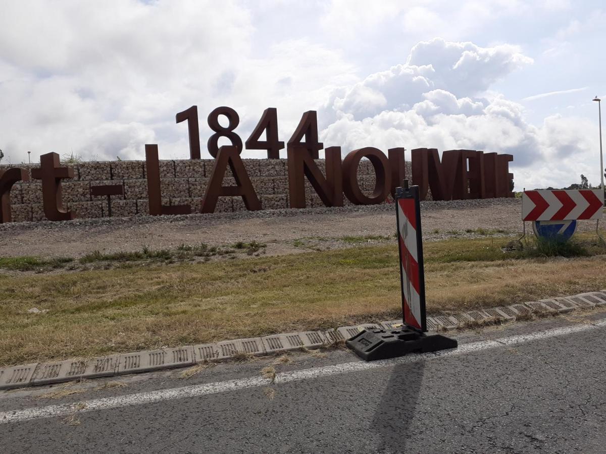 Mobilhome Agreable Sans Draps Ni Serviettes Port-la-Nouvelle Exteriör bild