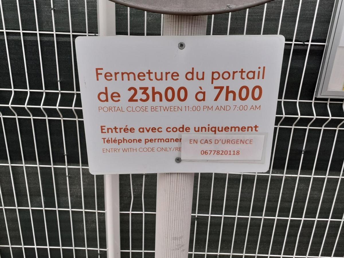 Mobilhome Agreable Sans Draps Ni Serviettes Port-la-Nouvelle Exteriör bild